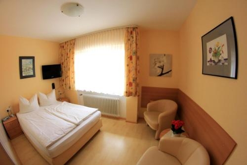 Imagen de la habitación del Hotel Schmid. Foto 5