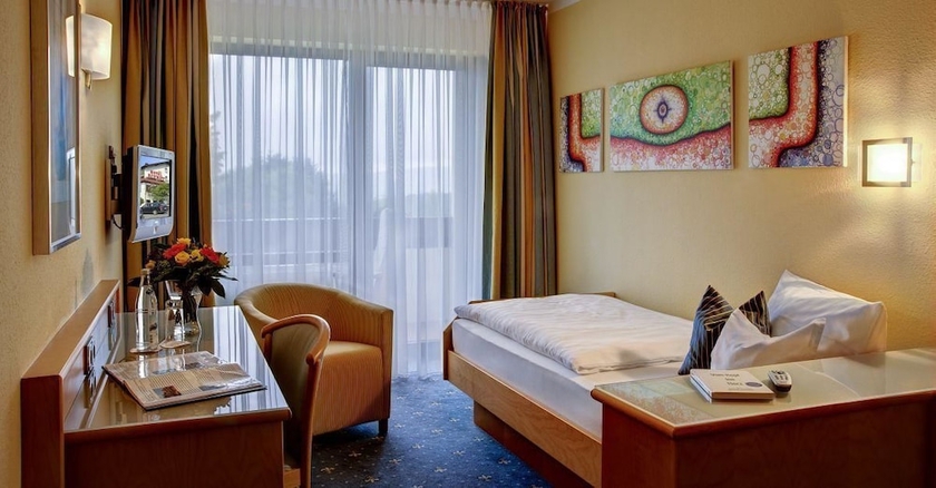 Imagen de la habitación del Hotel Schmitt. Foto 8