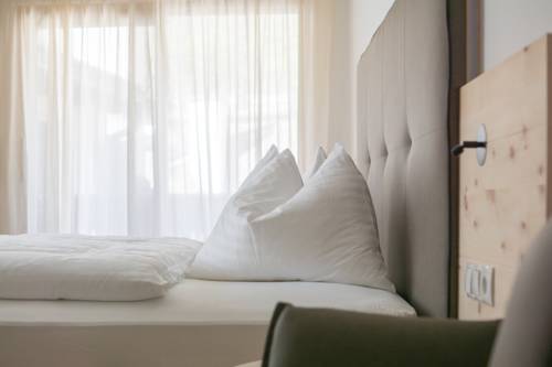 Imagen de la habitación del Hotel Schmuckhof. Foto 8