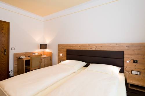 Imagen de la habitación del Hotel Schneider. Foto 4