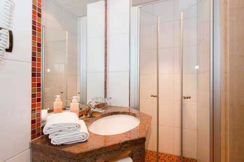 Imagen de la habitación del Hotel Schneider. Foto 7