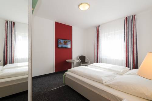 Imagen de la habitación del Hotel Schneider. Foto 13