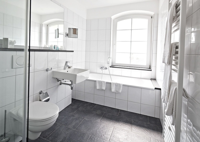 Imagen de la habitación del Hotel Schnellenburg. Foto 16