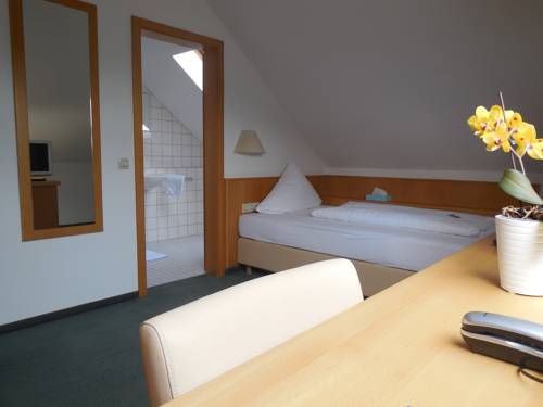 Imagen de la habitación del Hotel Schober. Foto 7