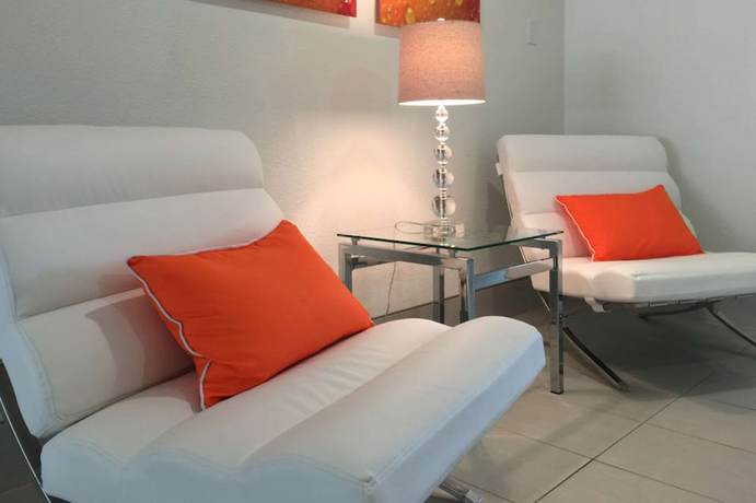 Imagen de los interiores del Hotel Schoenbrunn Inn. Foto 18
