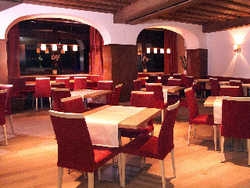 Imagen del bar/restaurante del Hotel Schonblick, Zell Am See . Foto 2