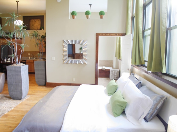 Imagen de la habitación del Hotel School 31 Lofts at Colors Studios. Foto 17