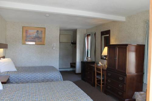 Imagen de la habitación del Hotel School House Inn. Foto 12