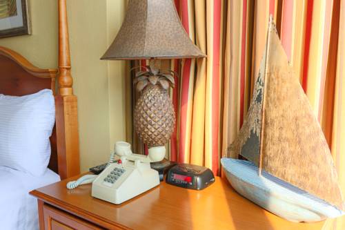 Imagen de la habitación del Hotel Schooner Ii Beach and Racquet Club. Foto 9