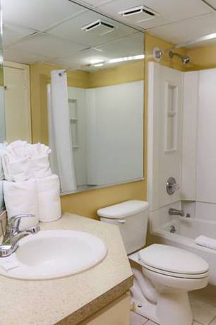 Imagen de la habitación del Hotel Schooner Ii Beach and Racquet Club. Foto 15