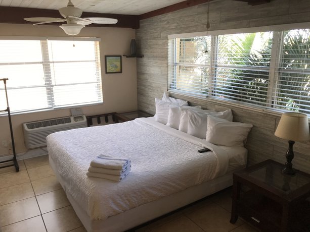 Imagen de la habitación del Hotel Schooner, Madeira Beach. Foto 17