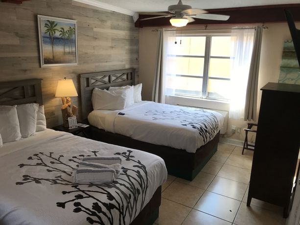 Imagen de la habitación del Hotel Schooner, Madeira Beach. Foto 19