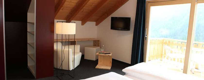 Imagen de la habitación del Hotel Schorta\'s Alvetern. Foto 15