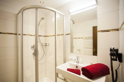 Imagen de la habitación del Hotel Sch&ouml;nauer Hof. Foto 14