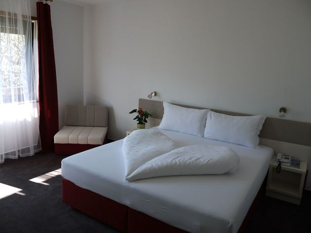 Imagen de la habitación del Hotel Sch&ouml;nblick. Foto 14