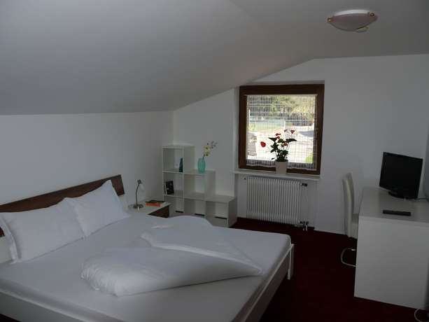 Imagen de la habitación del Hotel Sch&ouml;nblick. Foto 18