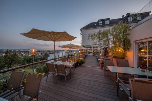 Imagen general del Hotel Schöne Aussicht, Bergen Enkheim. Foto 4