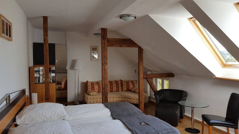 Imagen de la habitación del Hotel Sch&ouml;ne Aussicht, Schleusingen. Foto 8