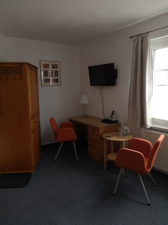 Imagen de la habitación del Hotel Sch&ouml;ne Aussicht, Schleusingen. Foto 20