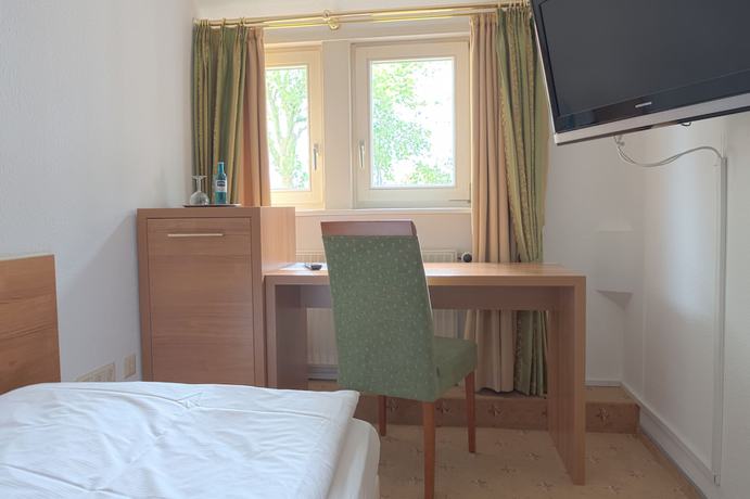 Imagen de la habitación del Hotel Sch&ouml;ne Aussicht, Wilhelmshaven. Foto 4