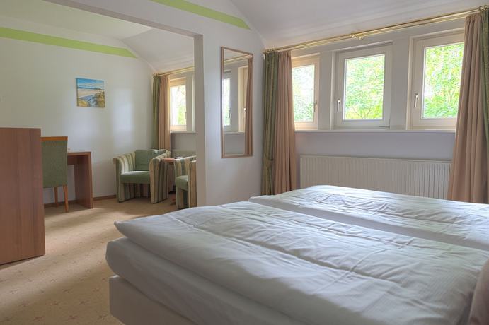 Imagen de la habitación del Hotel Sch&ouml;ne Aussicht, Wilhelmshaven. Foto 11