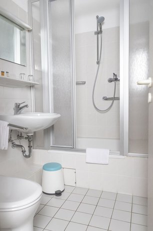 Imagen de la habitación del Hotel Sch&ouml;ne Aussicht, Wilhelmshaven. Foto 15