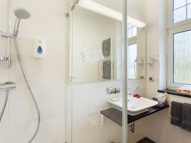 Imagen de la habitación del Hotel Schöngarten Garni. Foto 15