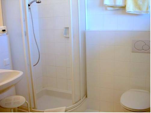 Imagen de la habitación del Hotel Sch&ouml;nruh. Foto 8