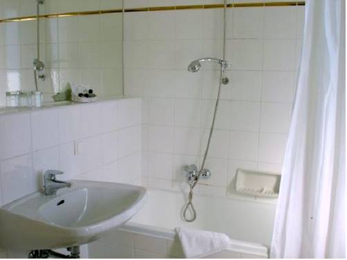 Imagen de la habitación del Hotel Sch&ouml;nruh, Villach . Foto 7
