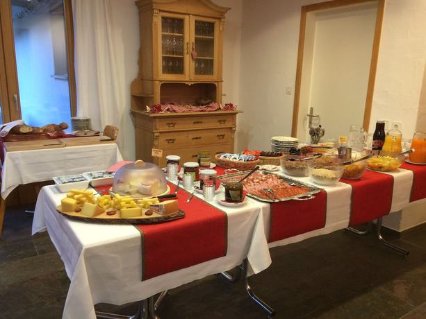 Imagen del bar/restaurante del Hotel Schöntal. Foto 2