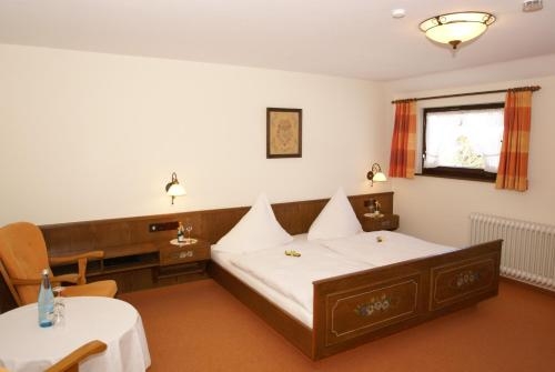 Imagen de la habitación del Hotel Sch&ouml;pperle. Foto 10