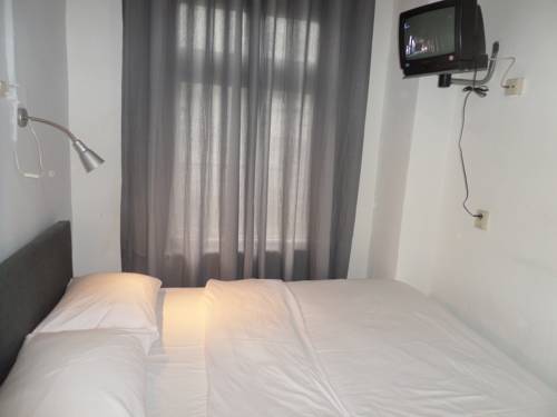 Imagen de la habitación del Hotel Schroder. Foto 9