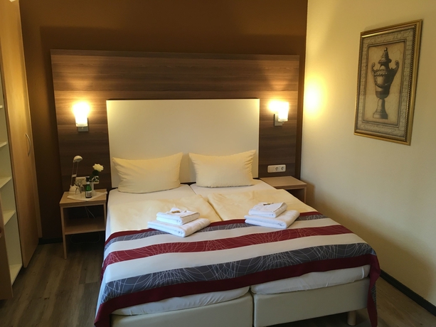 Imagen de la habitación del Hotel Schroeders Stadtwaldhotel. Foto 10