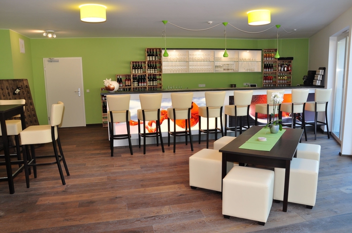 Imagen del bar/restaurante del Hotel Schroeders Wein-style-hotel. Foto 3