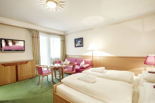 Imagen de la habitación del Hotel Schrofenstein. Foto 3