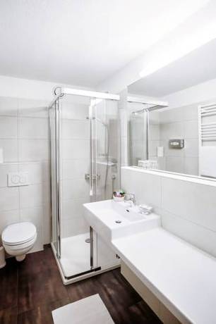 Imagen de la habitación del Hotel Schrofenstein. Foto 4