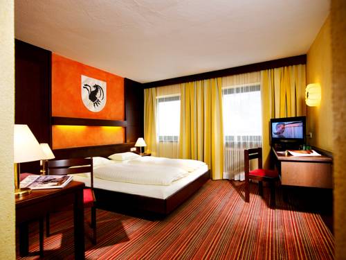 Imagen de la habitación del Hotel Schrofenstein. Foto 12