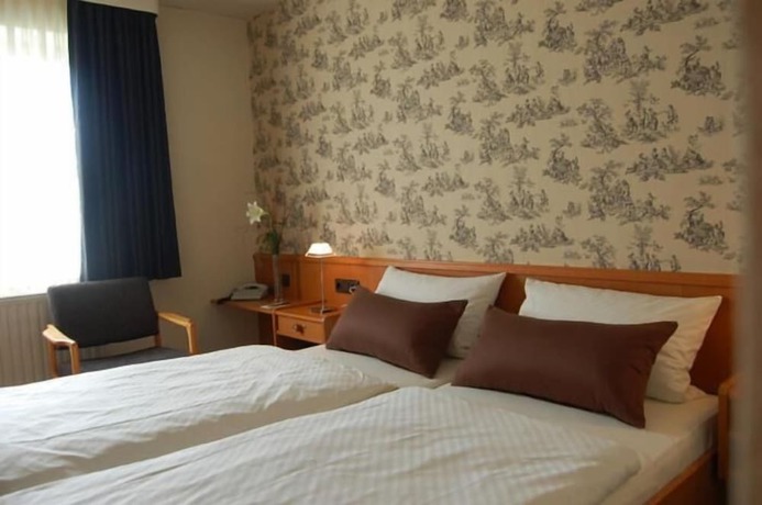 Imagen de la habitación del Hotel Schr&ouml;der and Restaurant. Foto 13