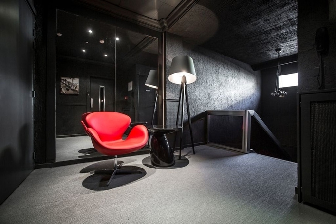 Imagen de los interiores del Hotel Schtak. Foto 15