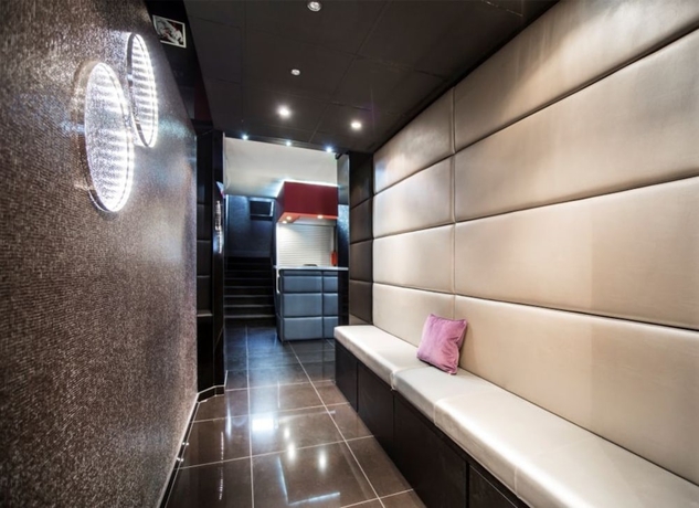 Imagen de los interiores del Hotel Schtak. Foto 18