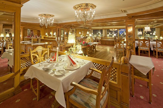 Imagen de los interiores del Hotel Sch&uuml;le's Gesundheitsresort and Spa - Erwachsenenhotel. Foto 12