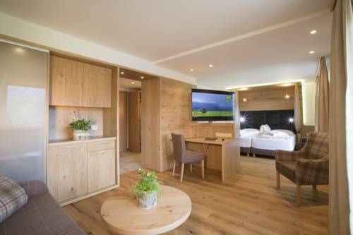 Imagen de la habitación del Hotel Sch&uuml;tterhof. Foto 11