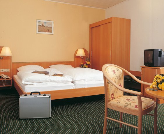 Imagen de la habitación del Hotel Sch&uuml;tzenhof, M&uuml;llenacker. Foto 7