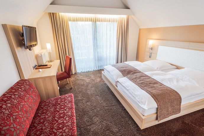 Imagen de la habitación del Hotel Sch&uuml;tzenhof, M&uuml;llenacker. Foto 13