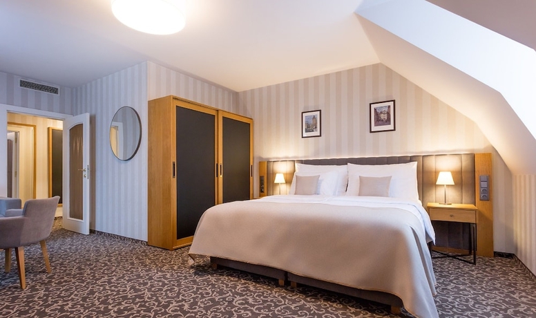 Imagen de la habitación del Hotel Schwaiger, Praga. Foto 11