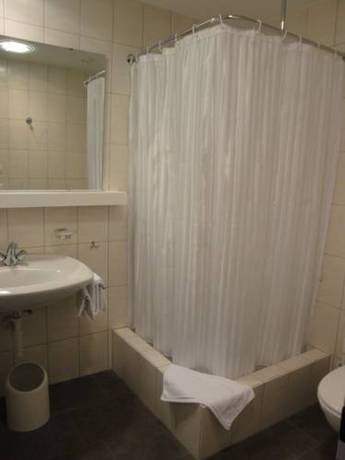 Imagen de la habitación del Hotel Schwanen. Foto 15