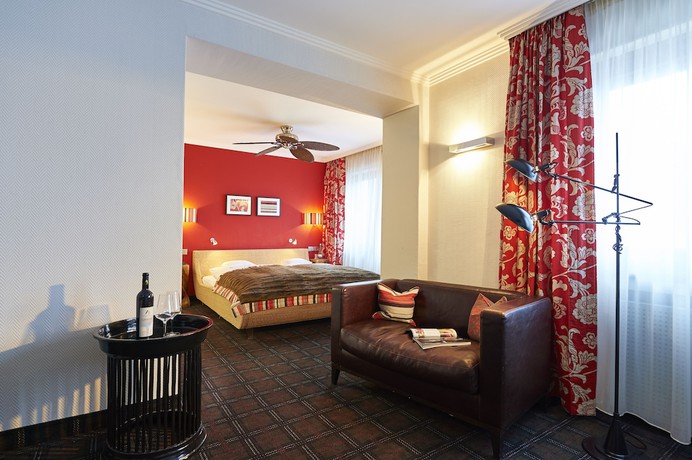 Imagen de la habitación del Hotel Schwanen Metzingen. Foto 15