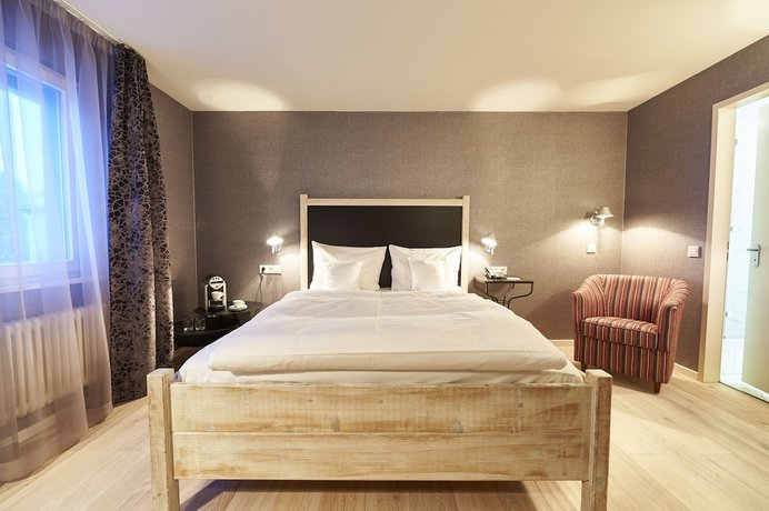 Imagen de la habitación del Hotel Schwanen Metzingen. Foto 18