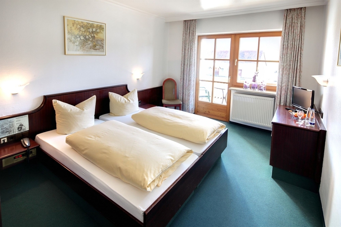 Imagen de la habitación del Hotel Schwanstein. Foto 12