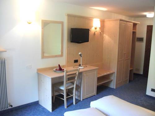 Imagen de la habitación del Hotel Schwarzbachhof. Foto 4